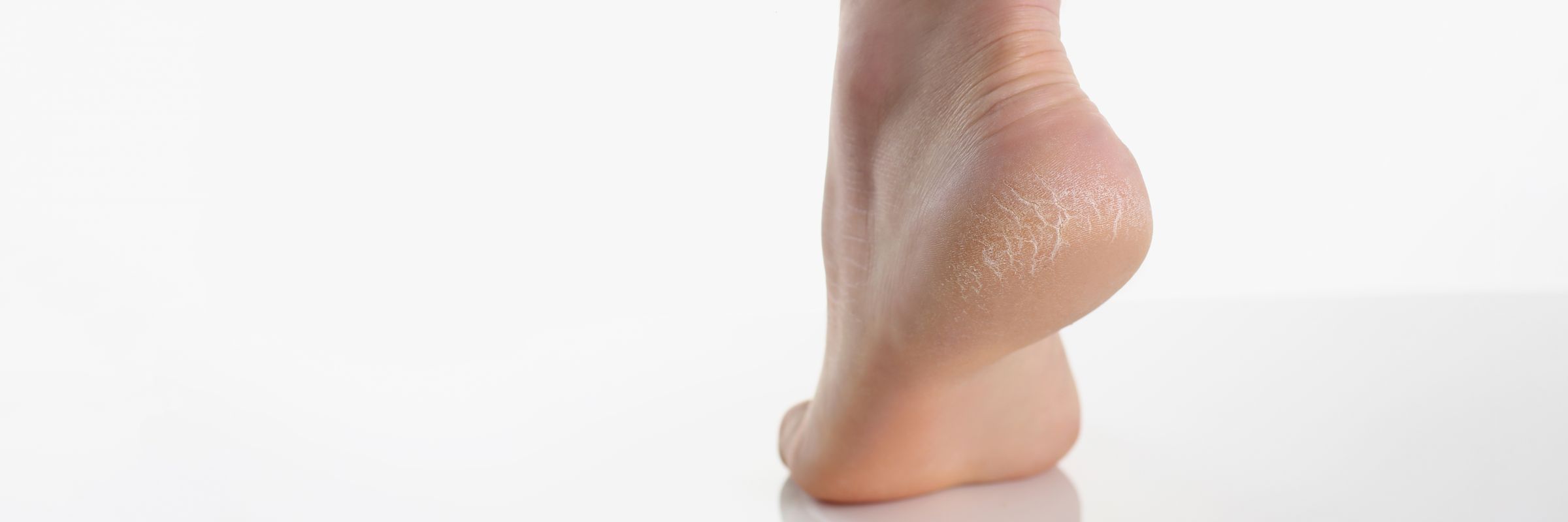 يمكن استخدامه في أي وقت. ضع محليًا لتعزيز، وإصلاح، وترطيب.